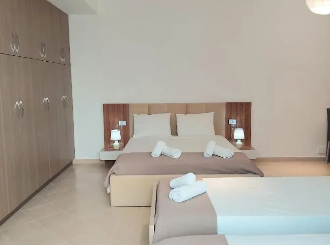 Elizabeth Aparthotel 4*